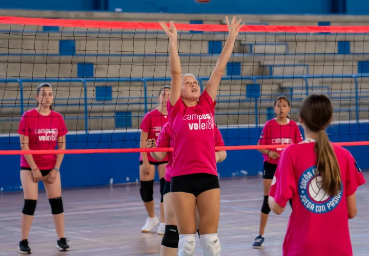 002-04dejuliode2025-CampusVoleiSemana1_11zon