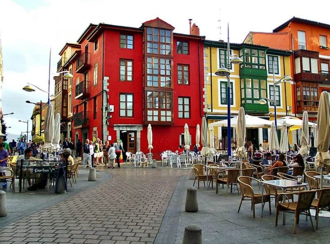 Los jugadores conocerán lugares más pintorescos como la Plaza de San Antonio en otras actividades planificadas por la organización del campamento